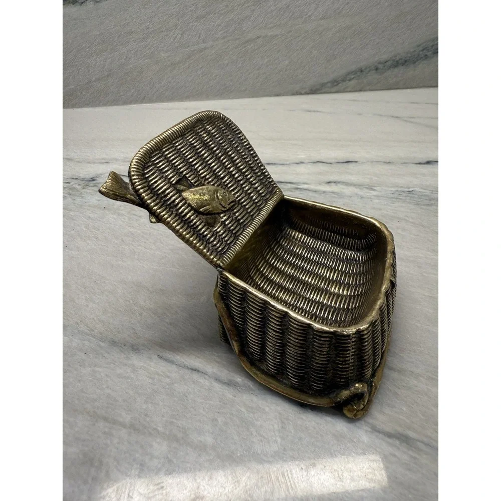 Antique‎ Vintage Jennings Brother Fish In A Basket Paperweight Brass Rare Htf